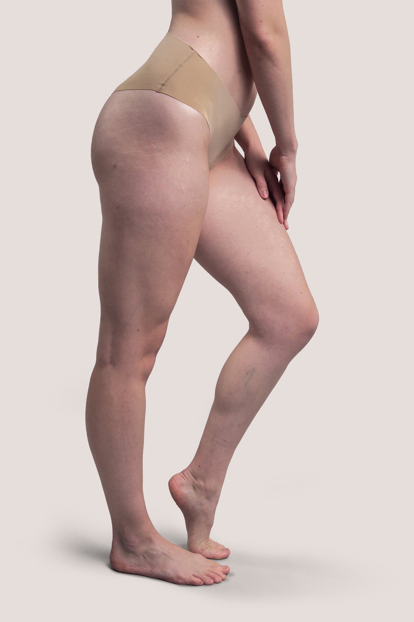 Seamless Bikini Panty